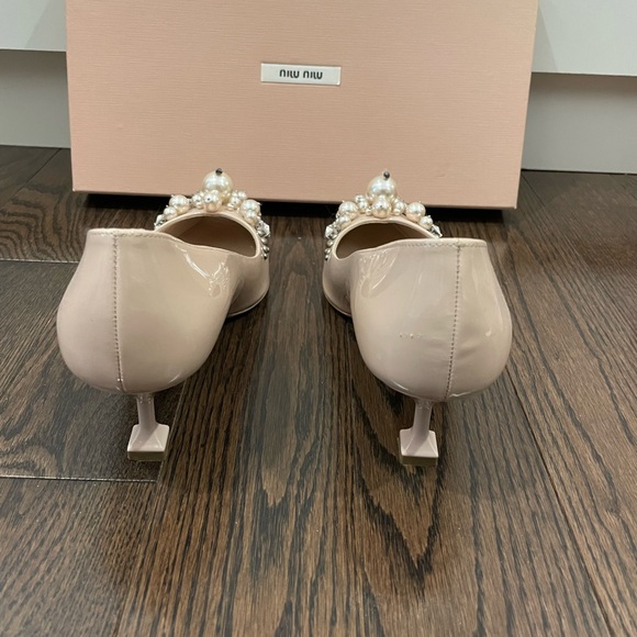 Miu Miu patent crystal cream shoe size 36 - Picture 4 of 5